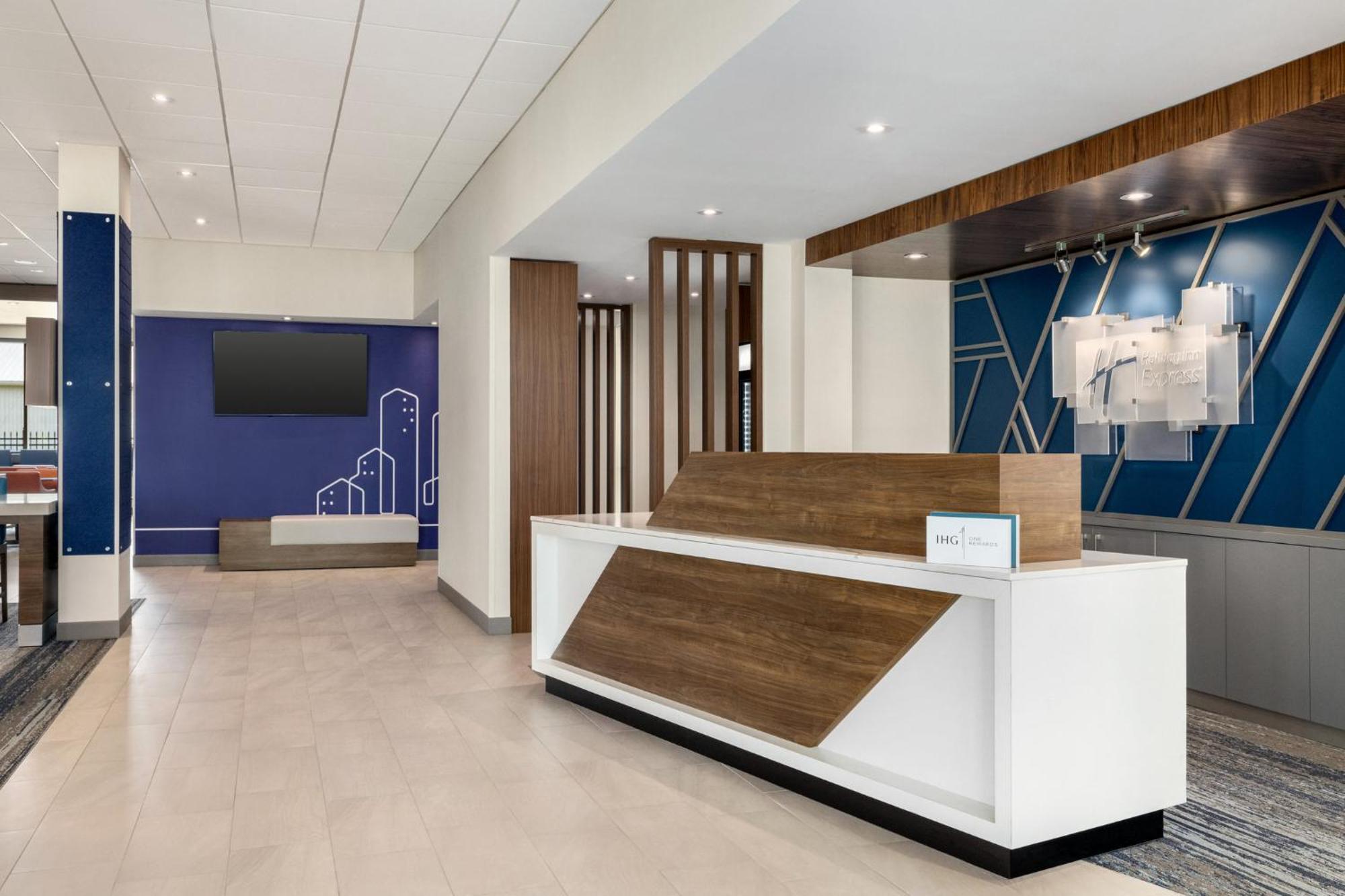 Holiday Inn Express - Strathroy By Ihg 외부 사진