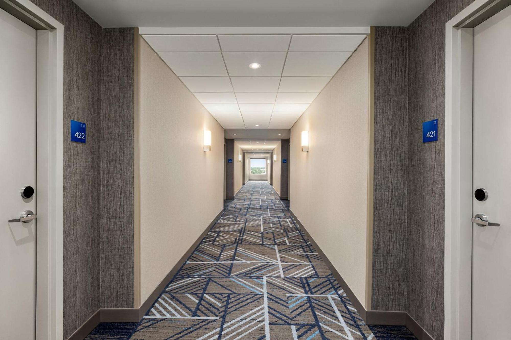 Holiday Inn Express - Strathroy By Ihg 외부 사진