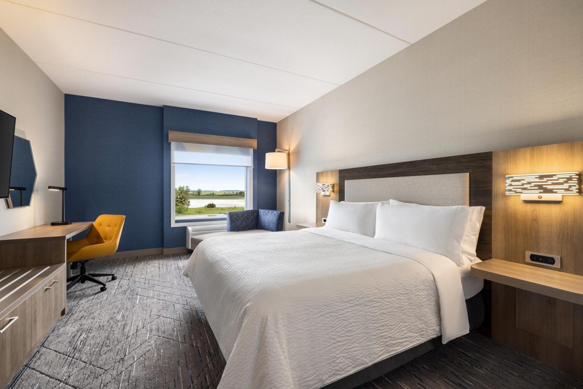 Holiday Inn Express - Strathroy By Ihg 외부 사진