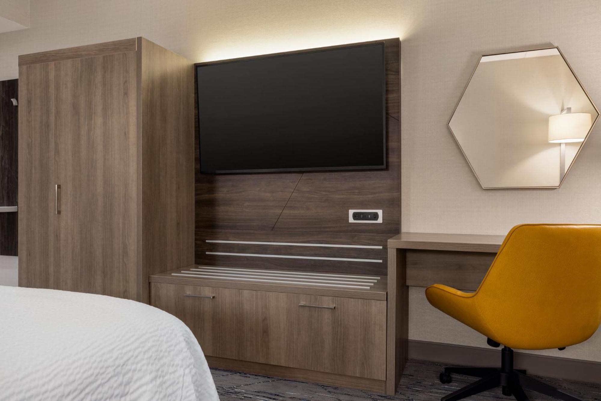 Holiday Inn Express - Strathroy By Ihg 외부 사진