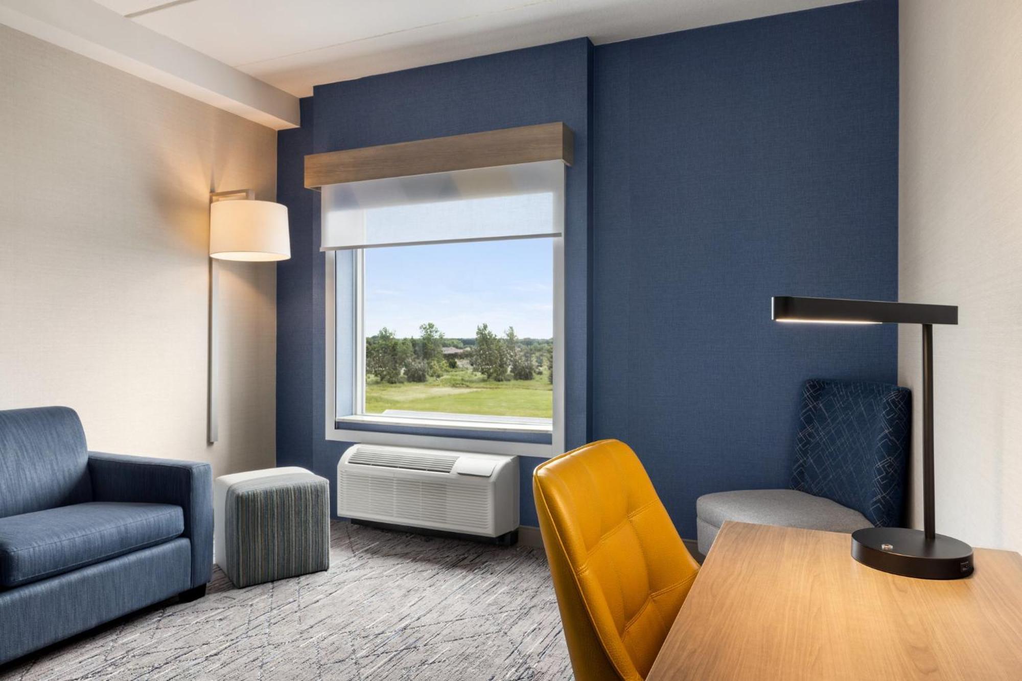 Holiday Inn Express - Strathroy By Ihg 외부 사진