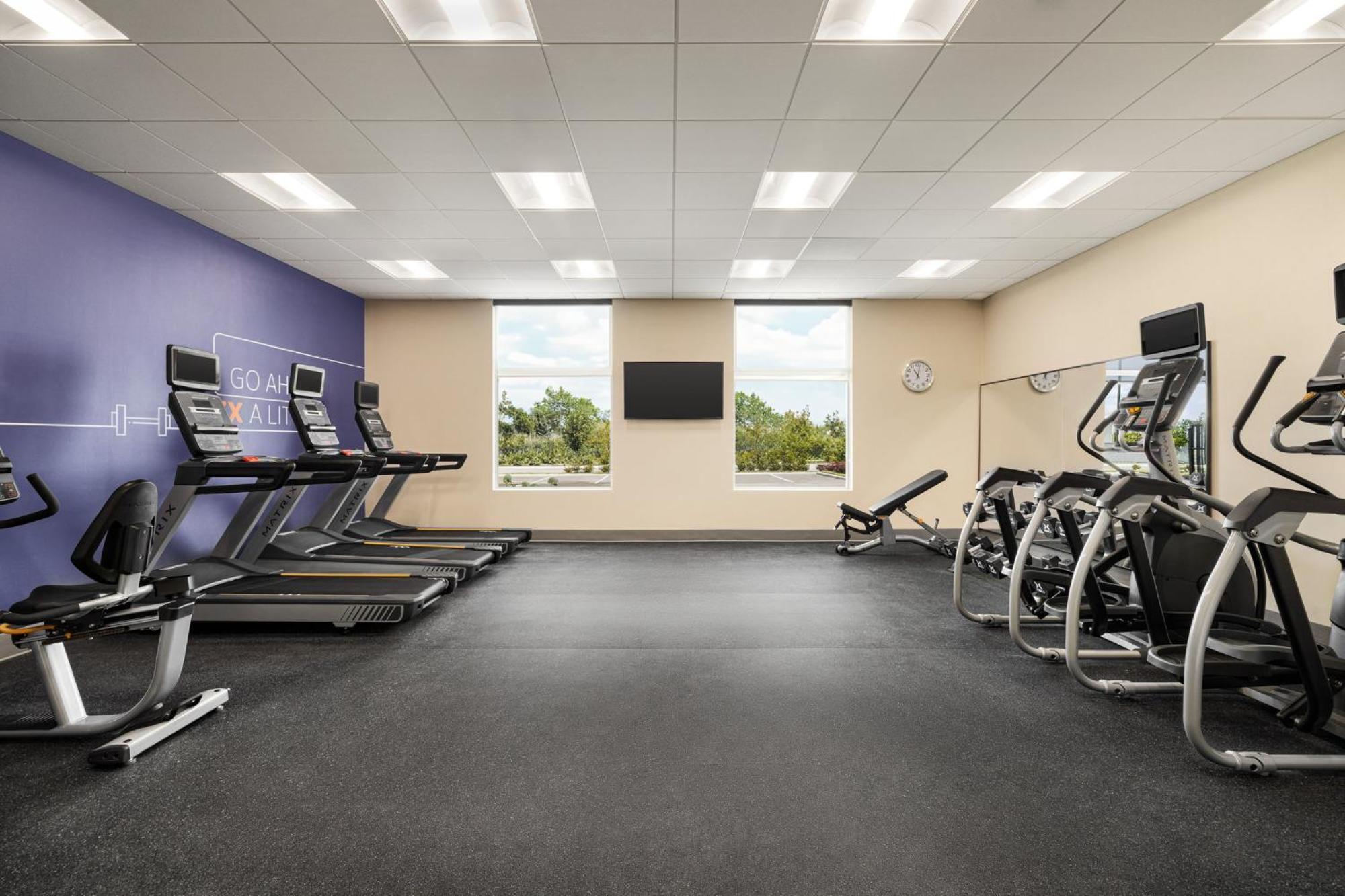 Holiday Inn Express - Strathroy By Ihg 외부 사진